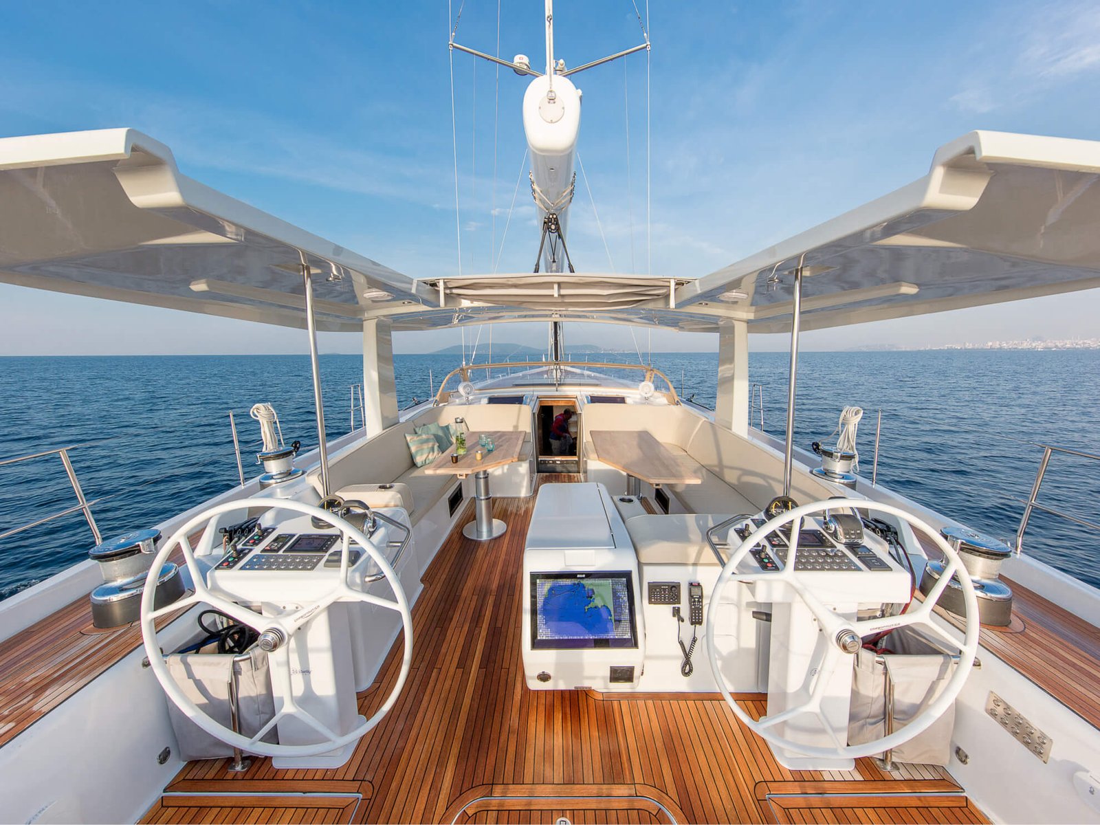  Hanse 675 Sail